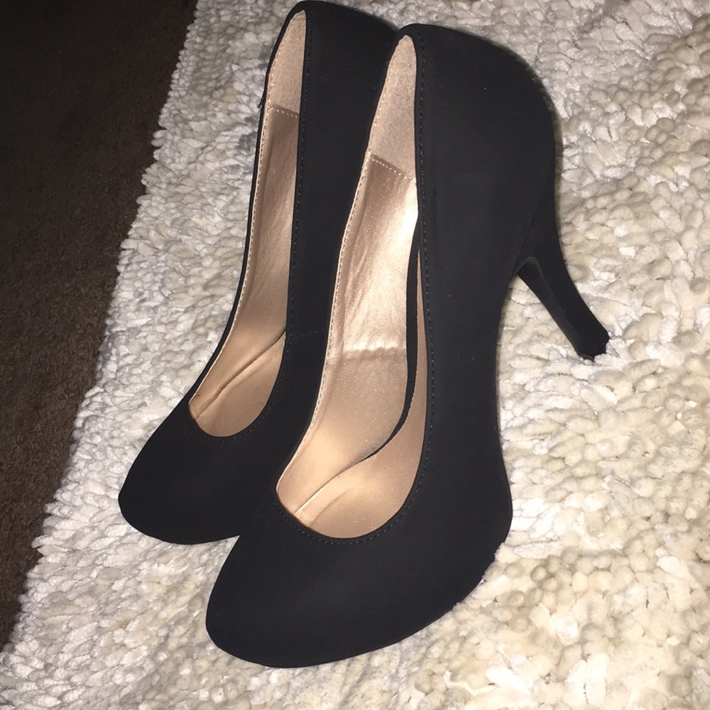 Black heels